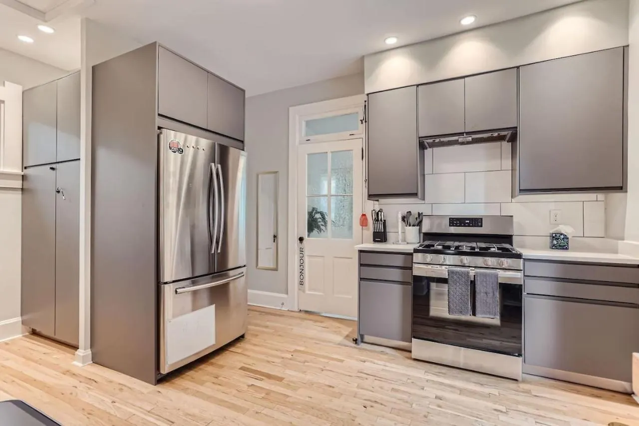 Updated Victorian Home In Sobo Denver Holiday home