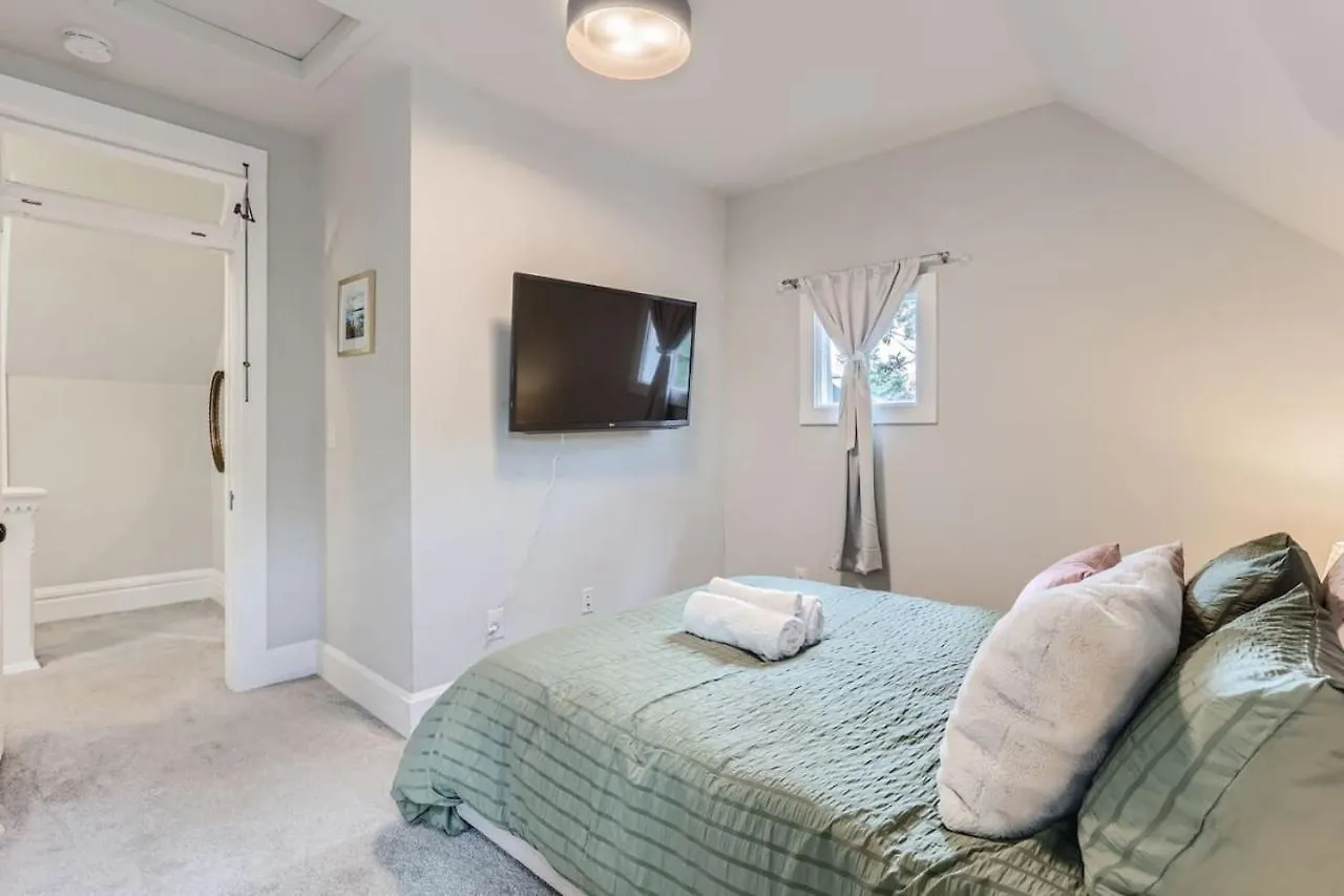 Holiday home Updated Victorian Home In Sobo Denver